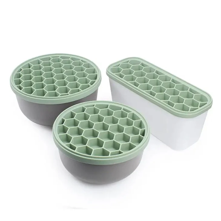Round Ice Cube Tray with Lid
